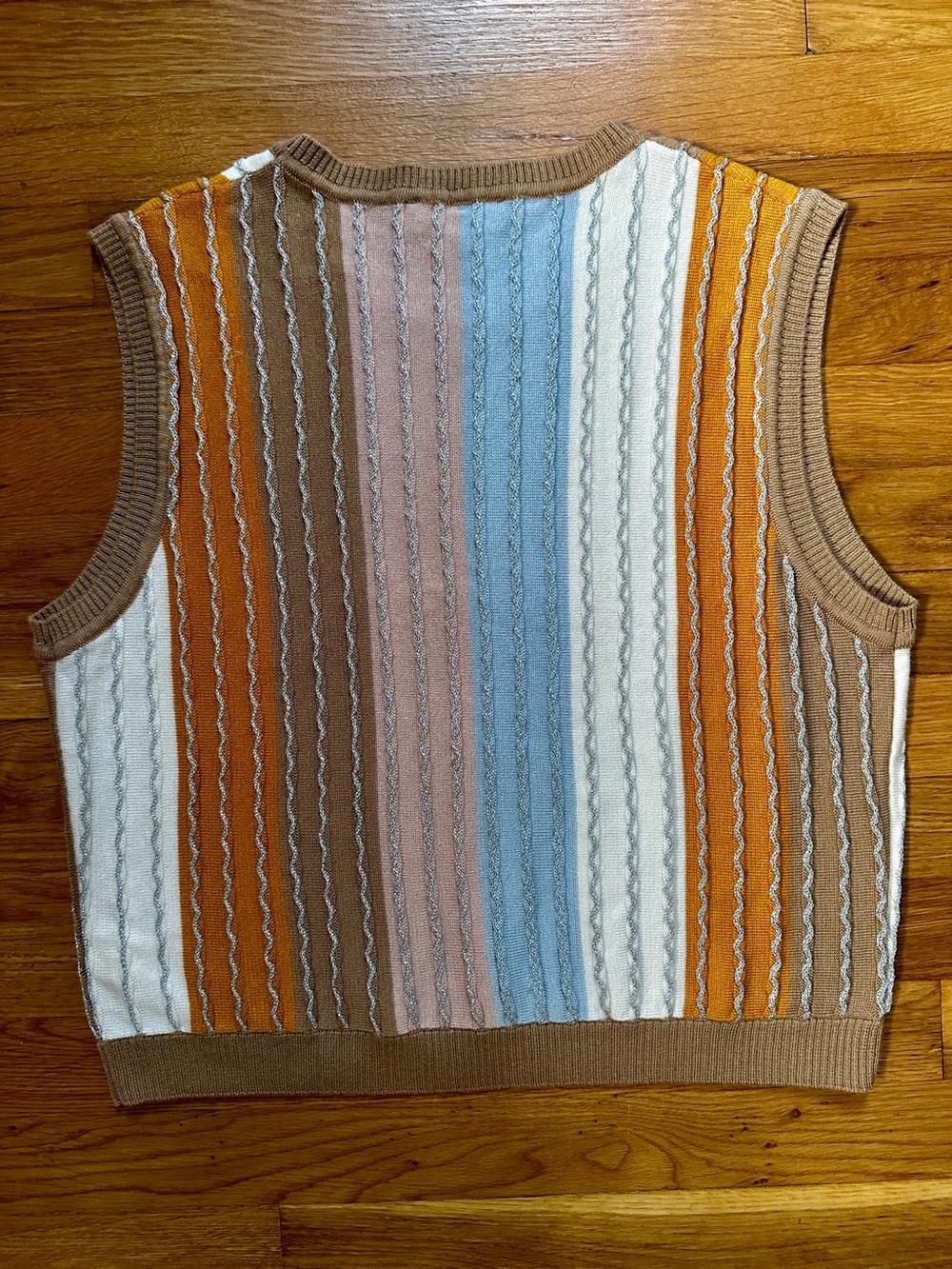NWOT House of Harlow Sleeveless Striped Knit Tank Top in Pink, Cream, Gold & Sky - Picture 5 of 5